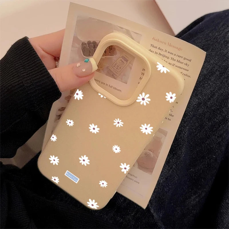 Daisy Floral Silicone iPhone Case